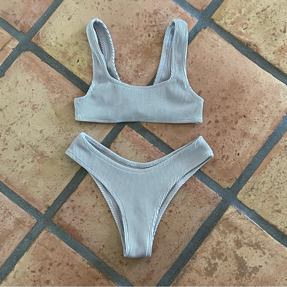 Light Grey Ribbed Bikini Set